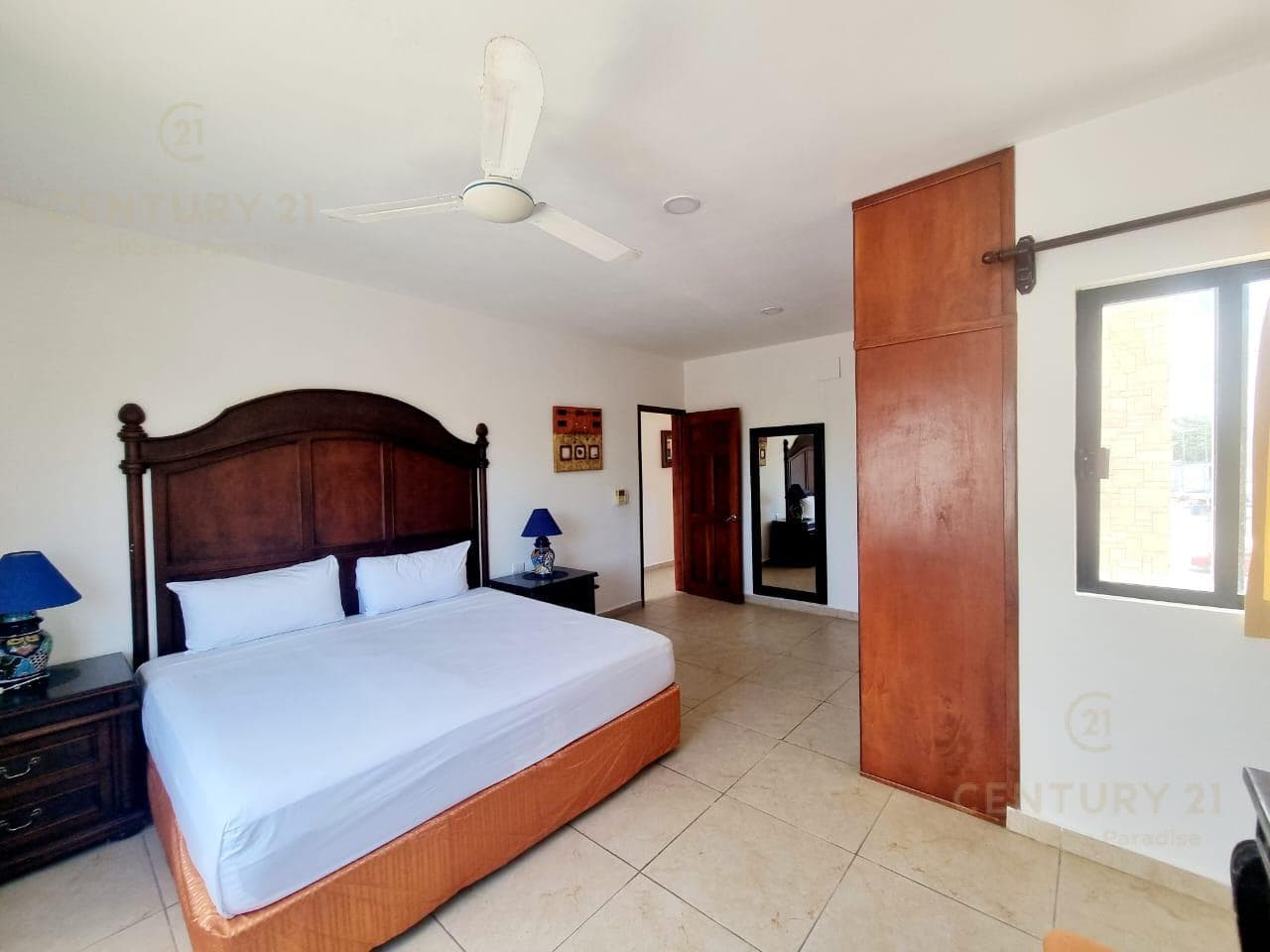 En renta departamento amueblado 1 recámara , Av. constituyentes, Playa del Carmen P3705