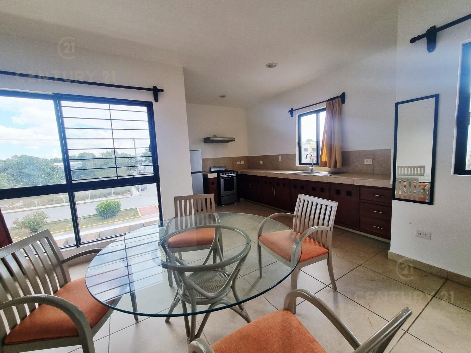 En renta departamento amueblado 1 recámara , Av. constituyentes, Playa del Carmen P3705