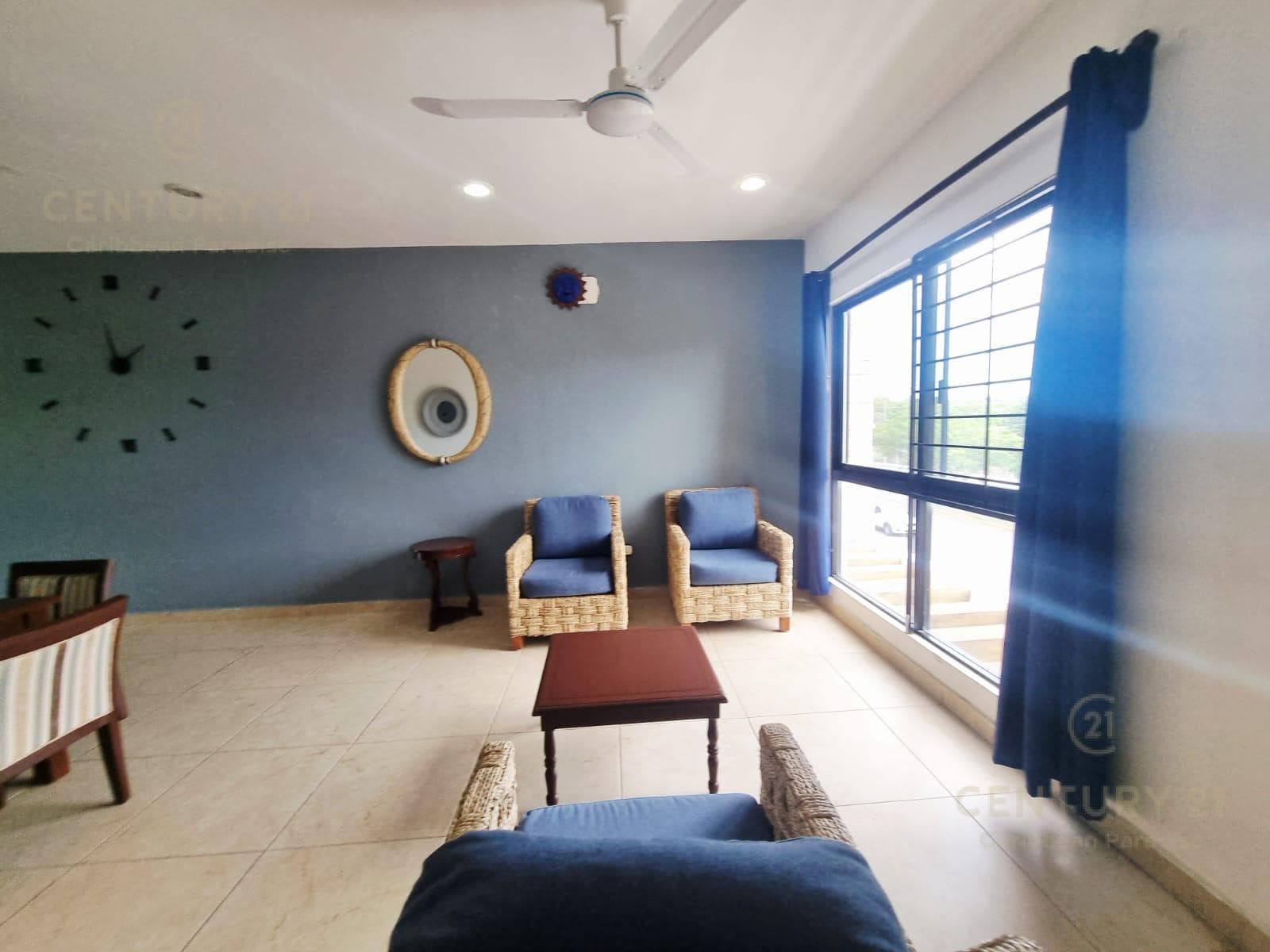 Dpto 1 rec sin muebles Av. Constituyentes Playa del Carmen P3717