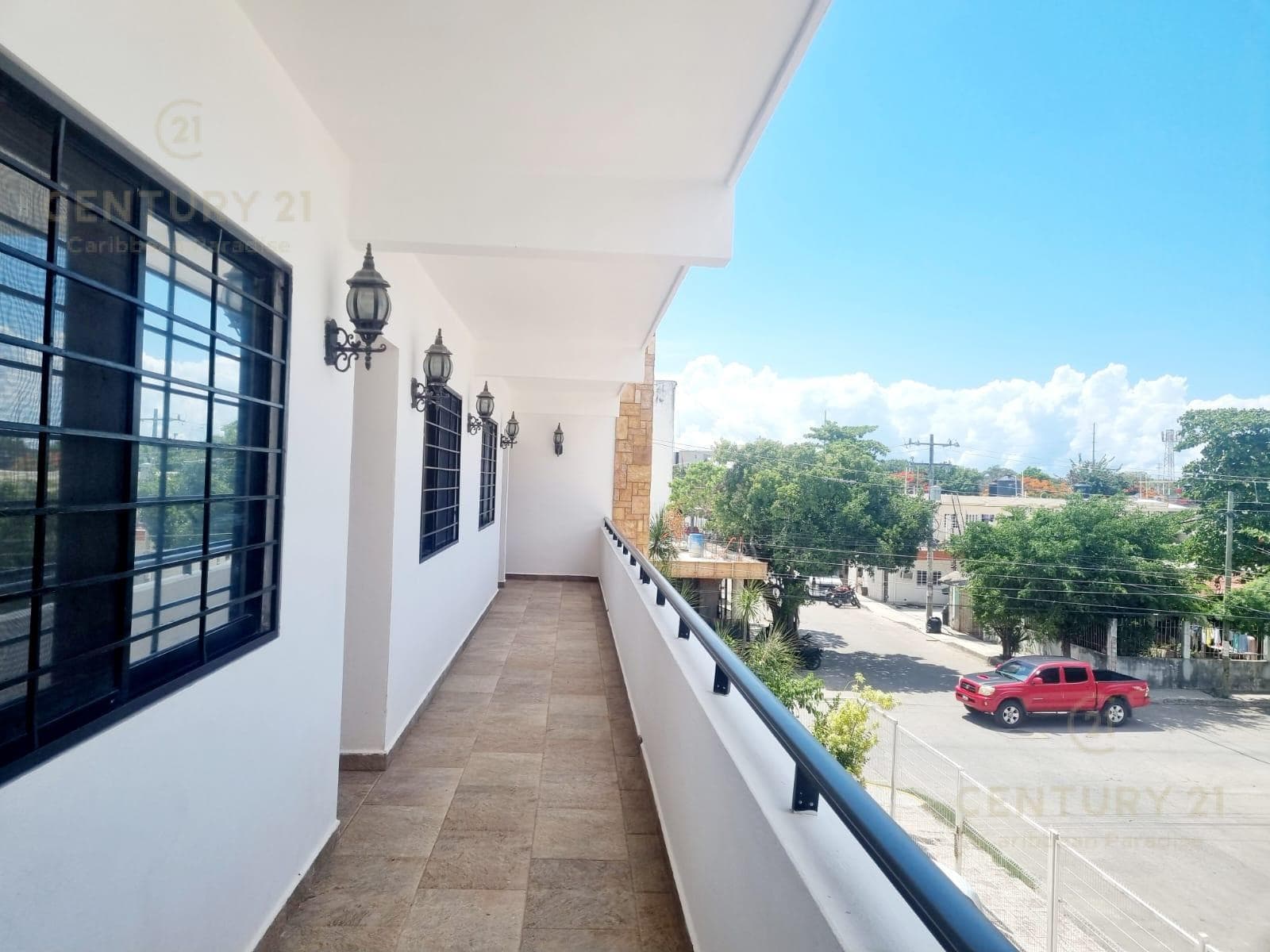 Dpto 1 rec sin muebles Av. Constituyentes Playa del Carmen P3717