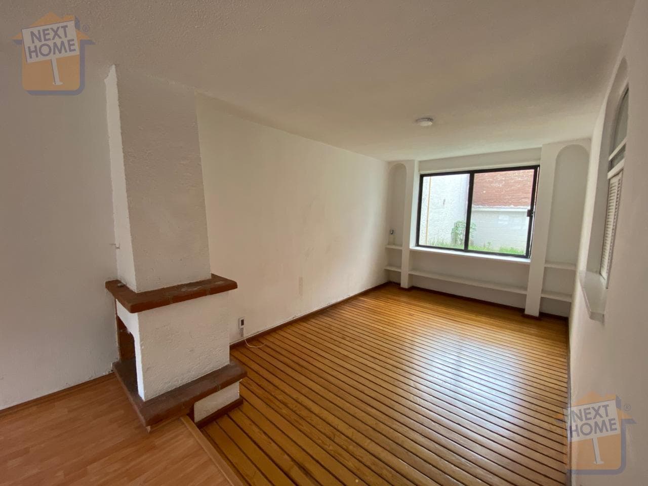 HOUSE FOR SALE IN A CONDOMINIUM NEAR SANTA FE