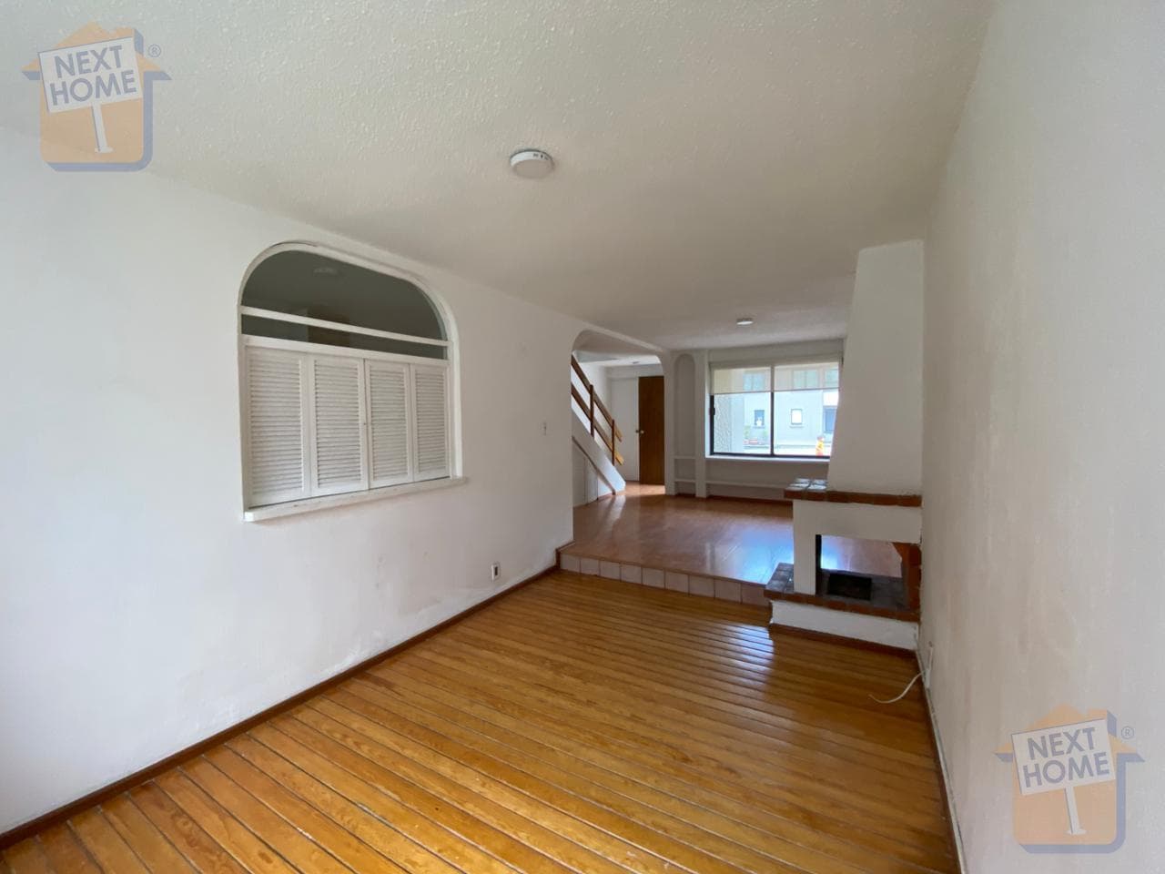 HOUSE FOR SALE IN A CONDOMINIUM NEAR SANTA FE