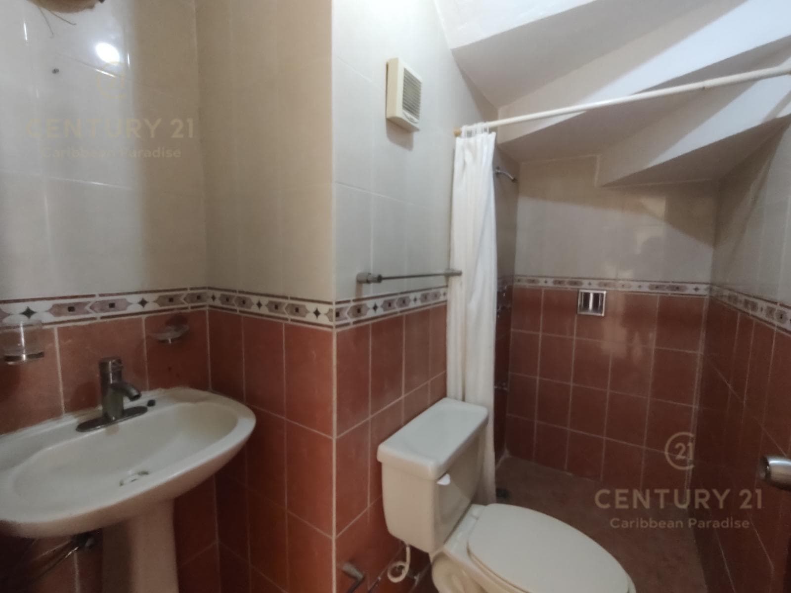 En Renta Casa sin Muebles Santa Fé Playa del Carmen P3903