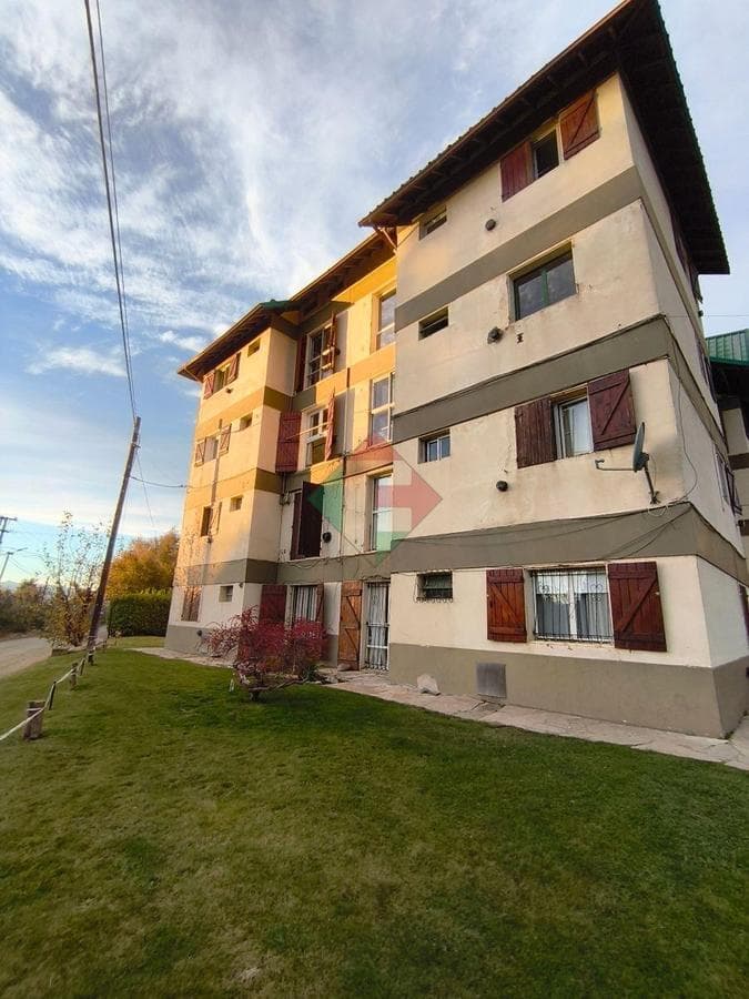 Two-bedroom apartment in the El Cóndor neighborhood. NEW PRICE, all utilities included. Open to offers