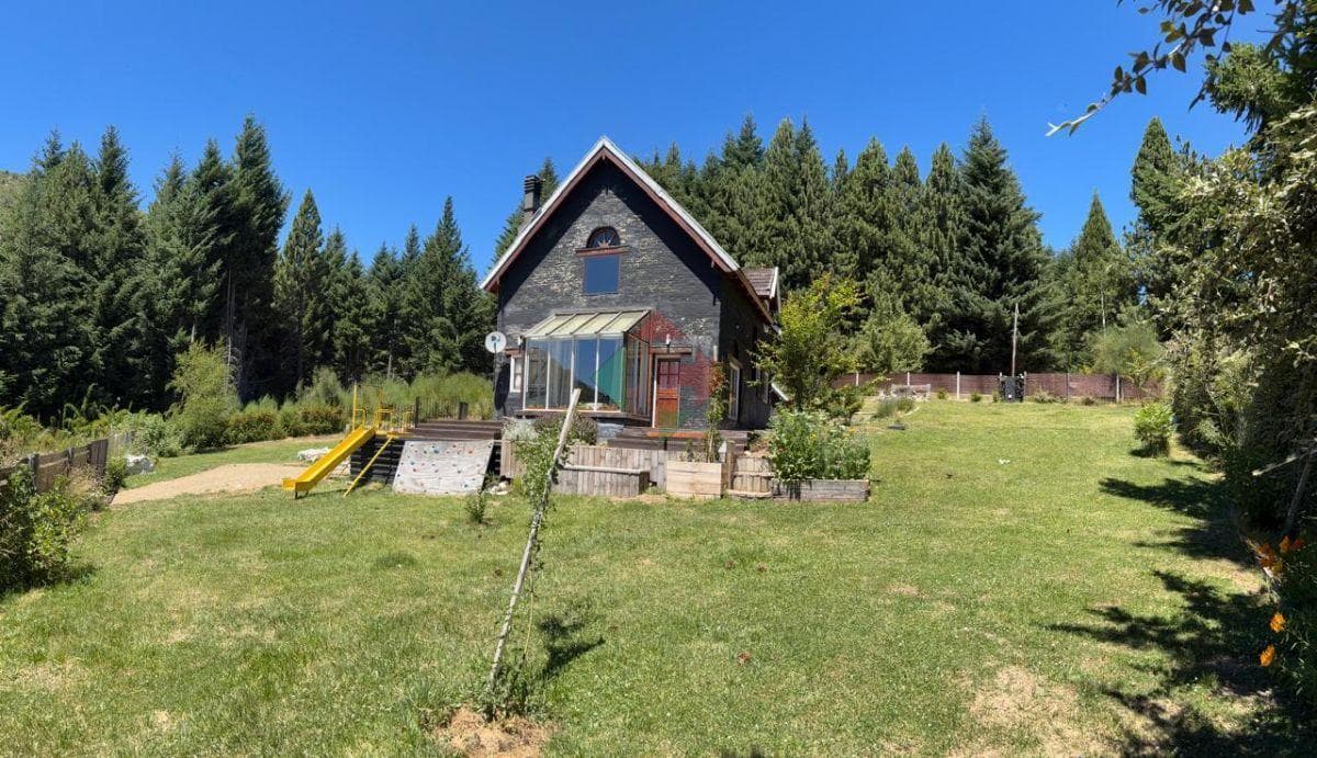 House for Sale in Villa Catedral with a View of the Slopes