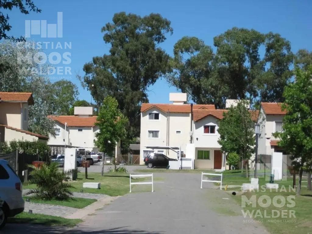 3-room duplex for sale in Jardines de Escobar