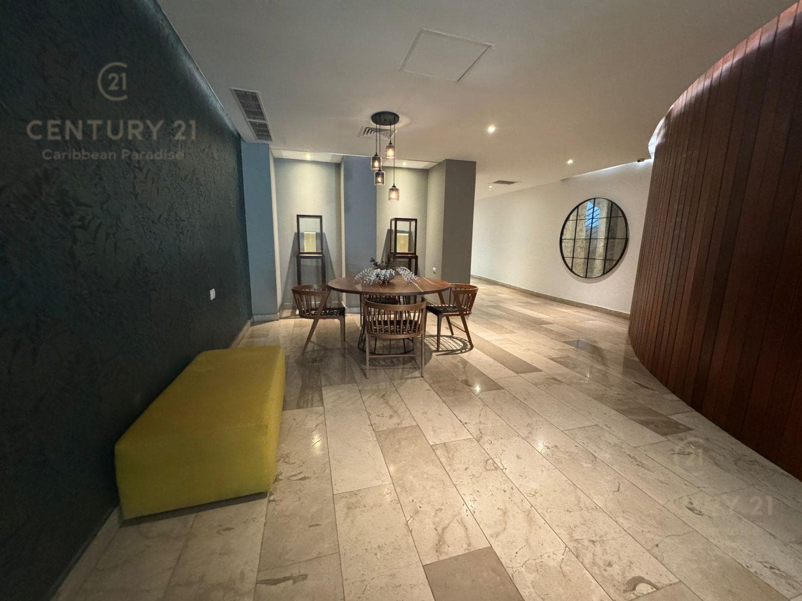 Renta Departamento Amueblado con Jacuzzi Cruz con Mar | Playa del Carmen | P3786