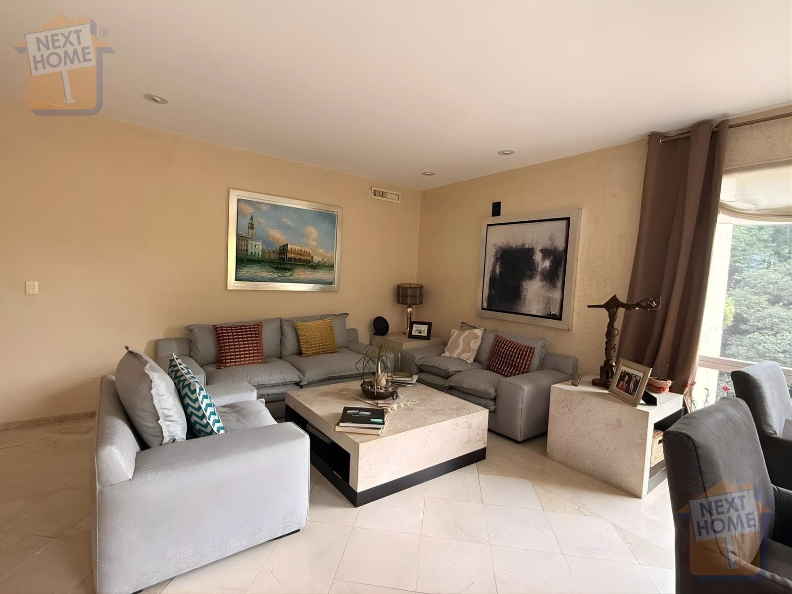 APARTMENT FOR SALE IN LOMAS DE BEZARES “ARBOLADA REFORMA”