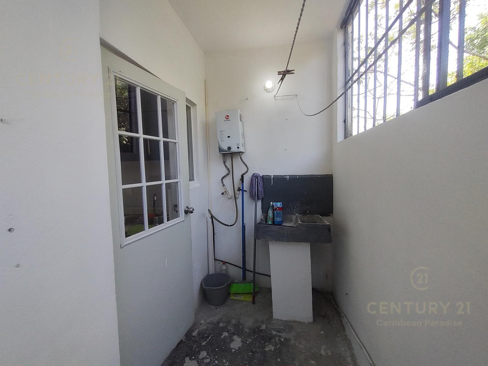 DEPA SIN MUEBLES CERRADA DEIA REAL IBIZA PLAYA DEL CARMEN P3808