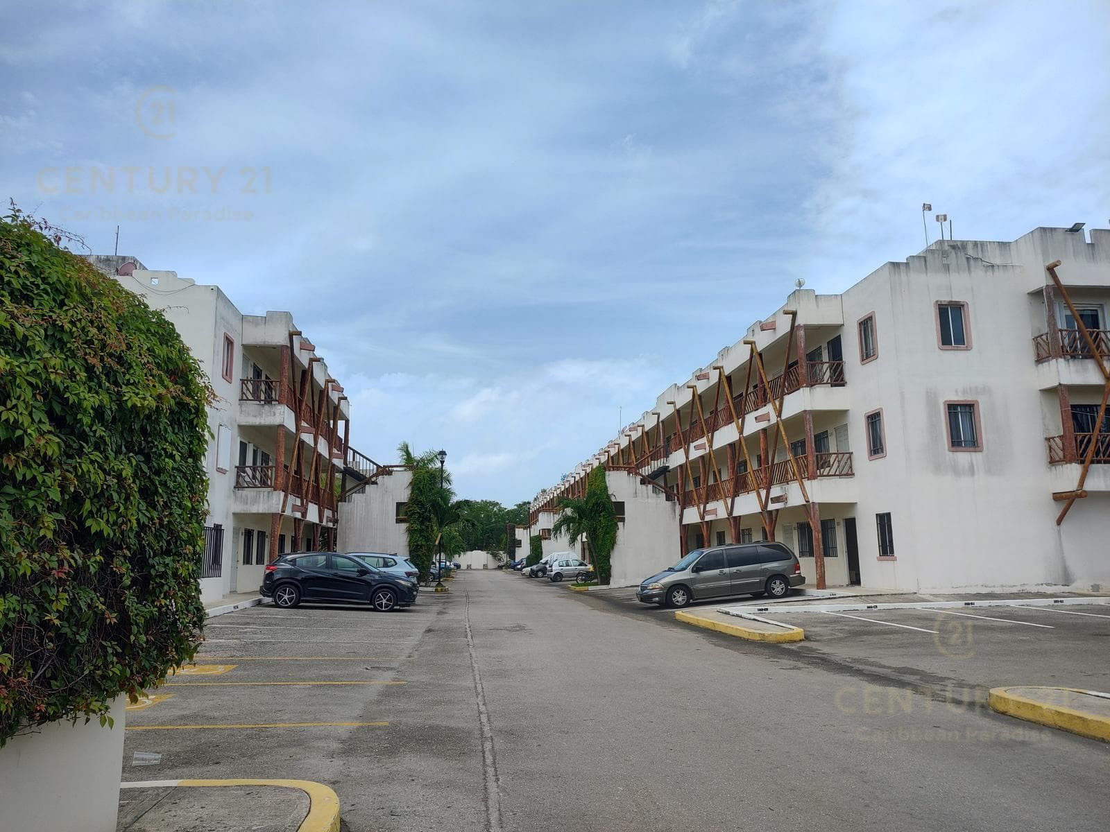 DEPA SIN MUEBLES CERRADA DEIA REAL IBIZA PLAYA DEL CARMEN P3808