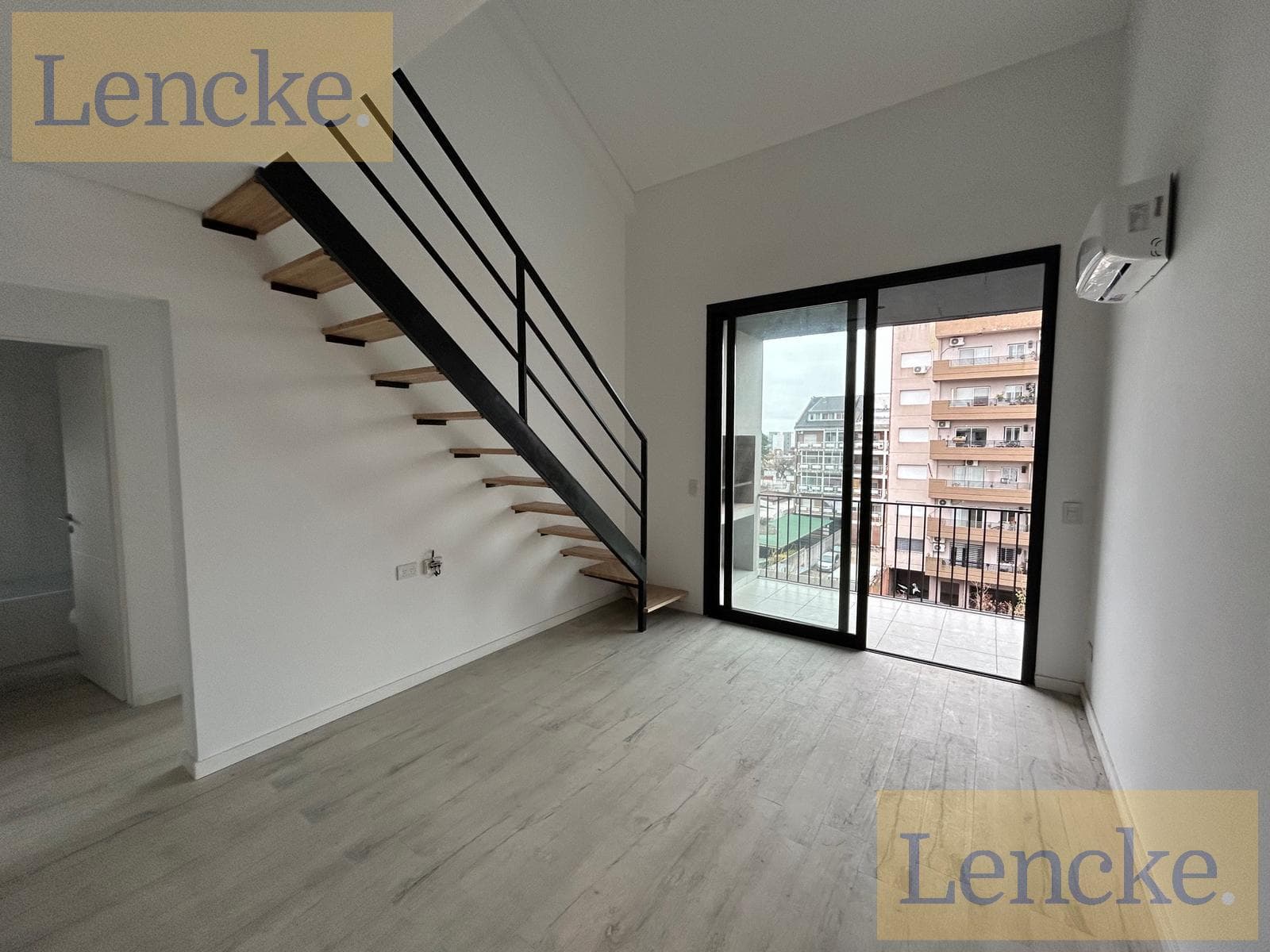 Tigre - Brand-new, 3-room duplex, barbecue, financing available, for sale