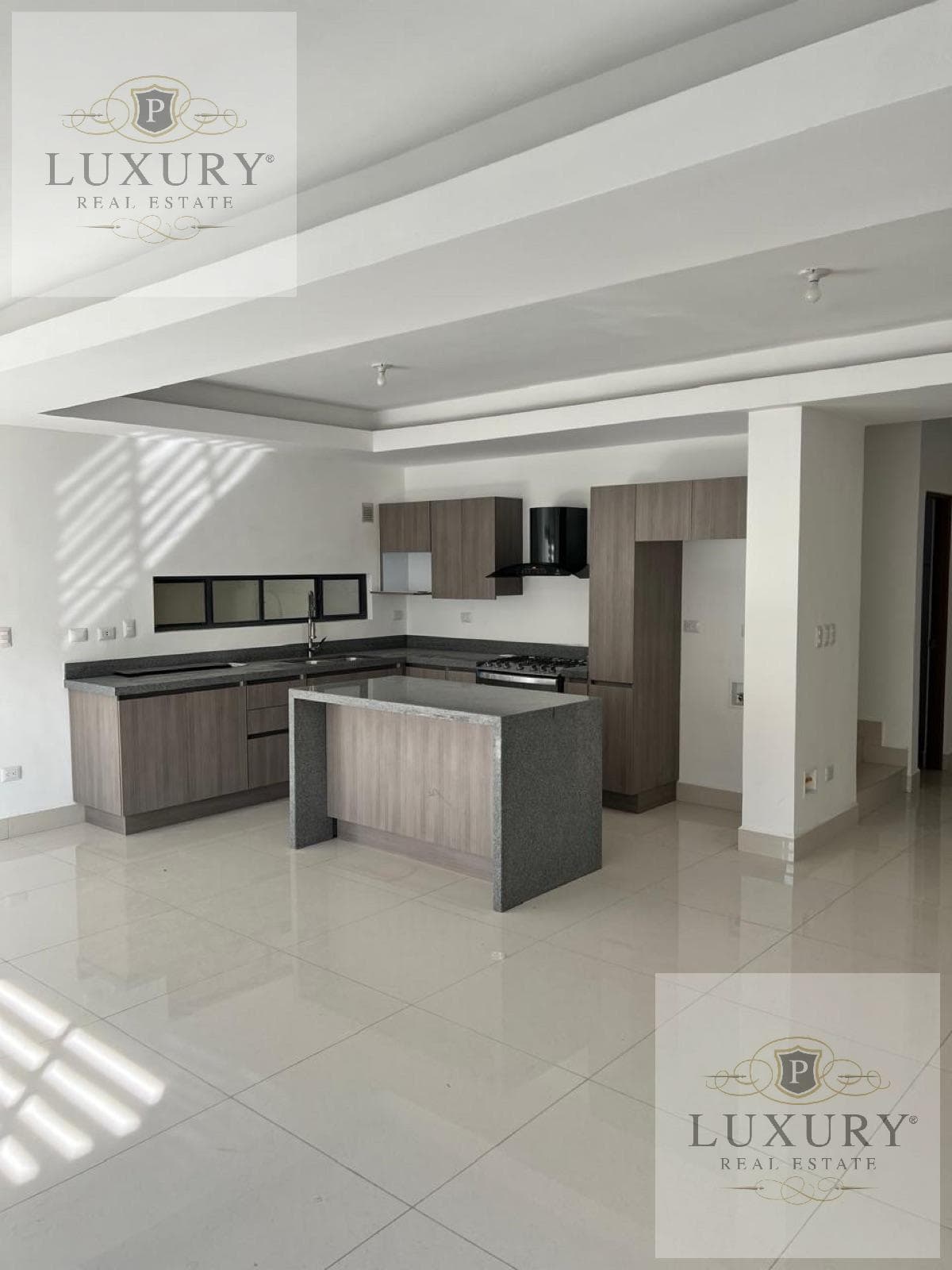 House - Privadas del Canadá Subdivision