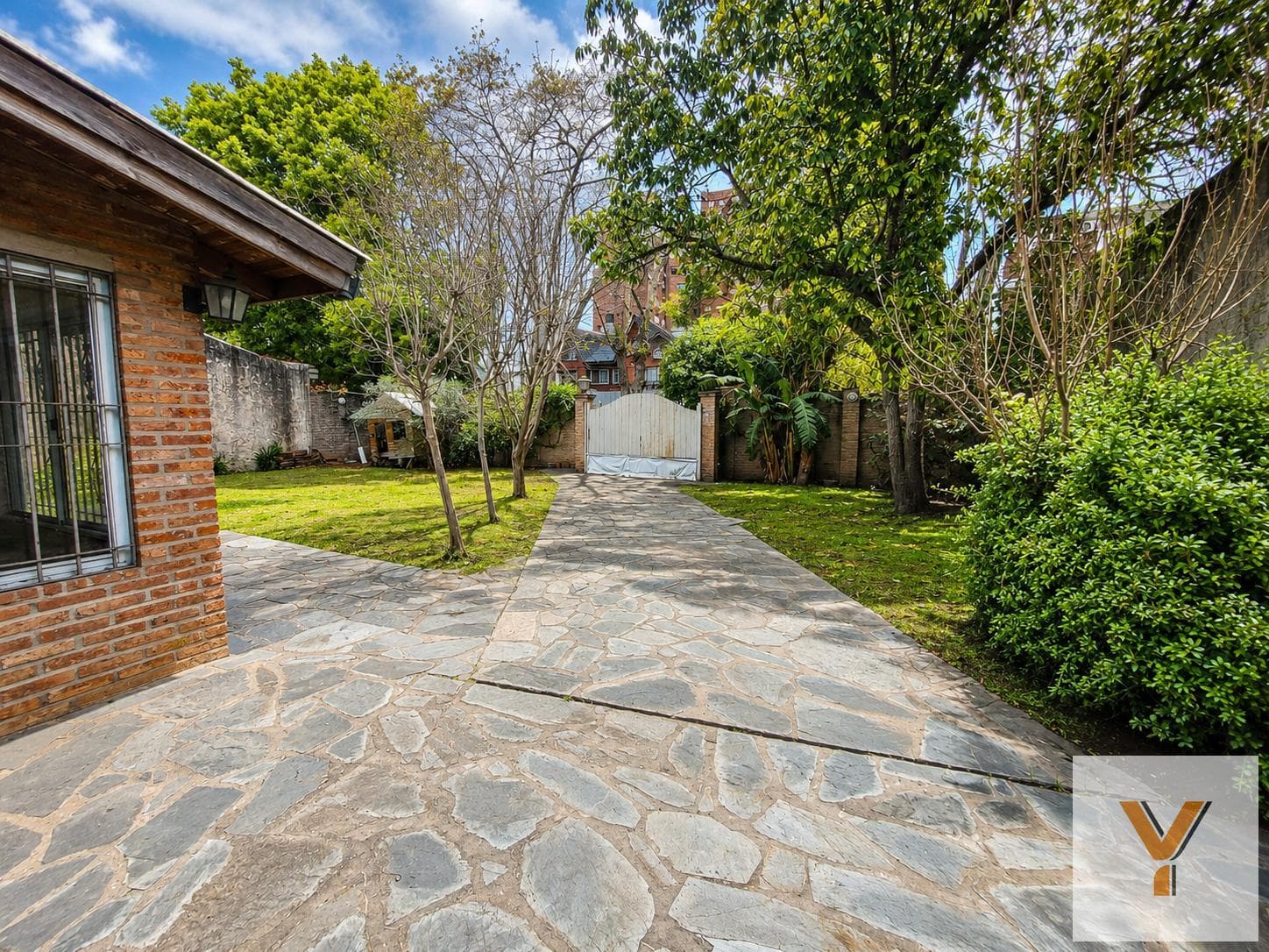 House for sale - 3 bedrooms, 3 bathrooms - barbecue area - 600 m² - San Miguel