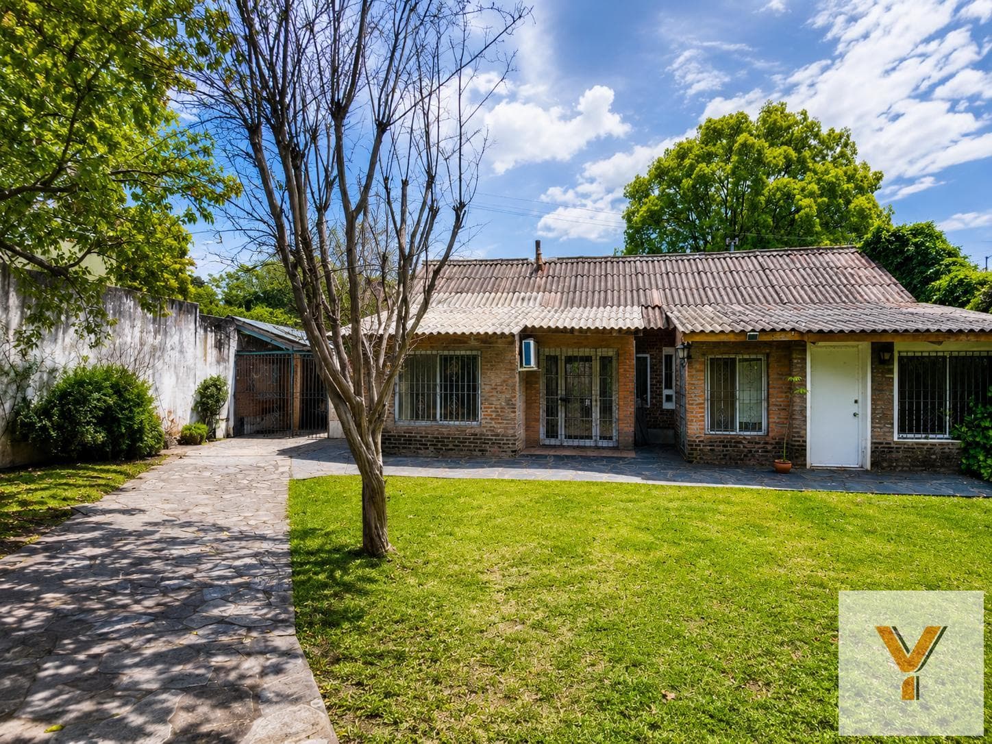 House for sale - 3 bedrooms, 3 bathrooms - barbecue area - 600 m² - San Miguel