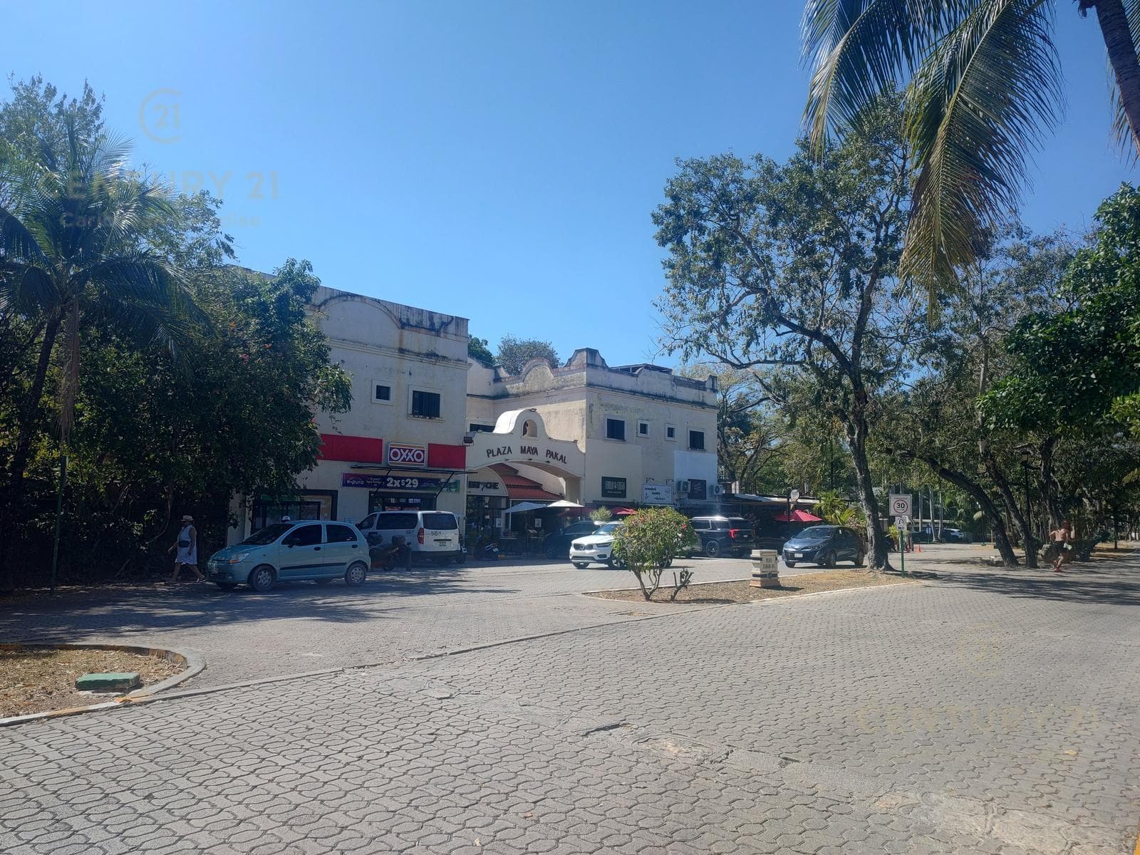COMFORTABLE ESTUDIO AMUEBLADO EN PLAYACAR FASE 2 PLAYA DEL CARMEN P3867