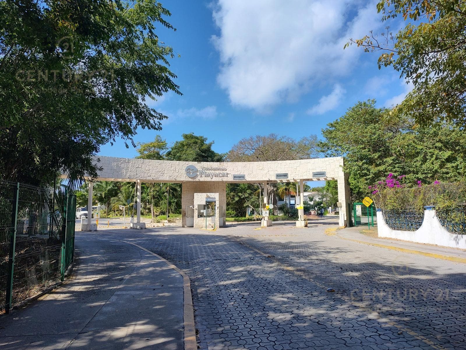 COMFORTABLE ESTUDIO AMUEBLADO EN PLAYACAR FASE 2 PLAYA DEL CARMEN P3867