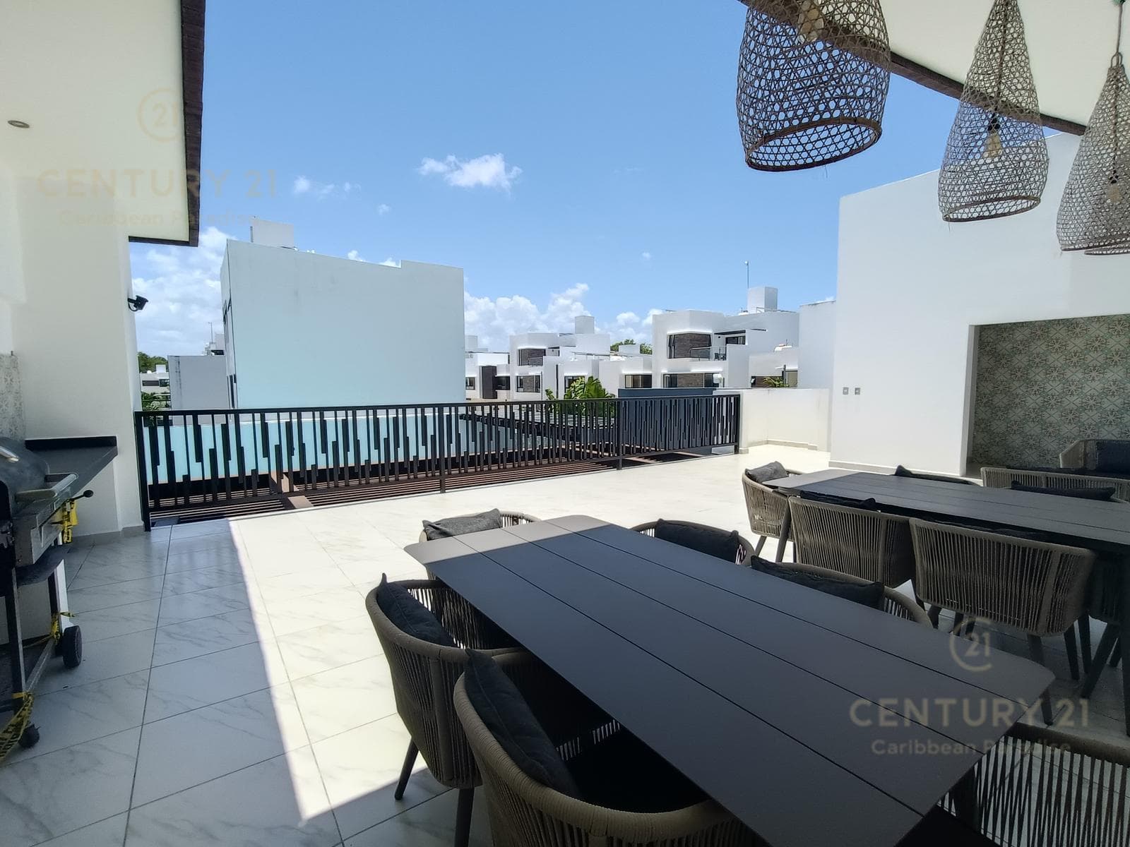 BEAUTIFUL FURNISHED HOUSE FOR RENT IN EL ENCUENTRO, PLAYA DEL CARMEN P3871