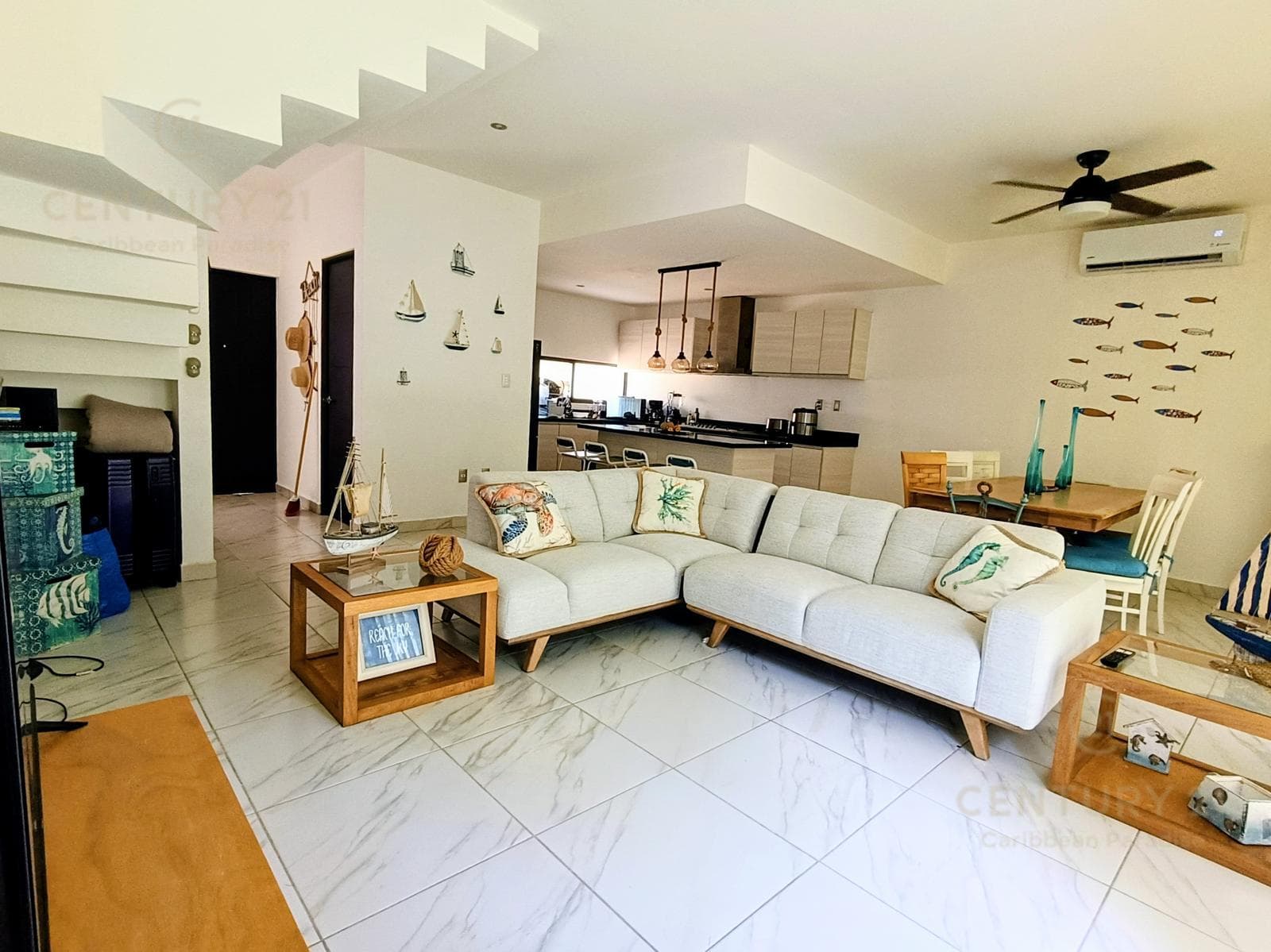 BEAUTIFUL FURNISHED HOUSE FOR RENT IN EL ENCUENTRO, PLAYA DEL CARMEN P3871