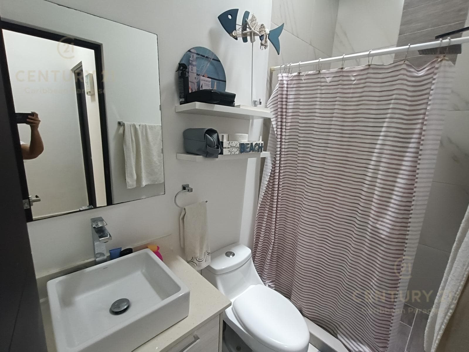 BEAUTIFUL FURNISHED HOUSE FOR RENT IN EL ENCUENTRO, PLAYA DEL CARMEN P3871