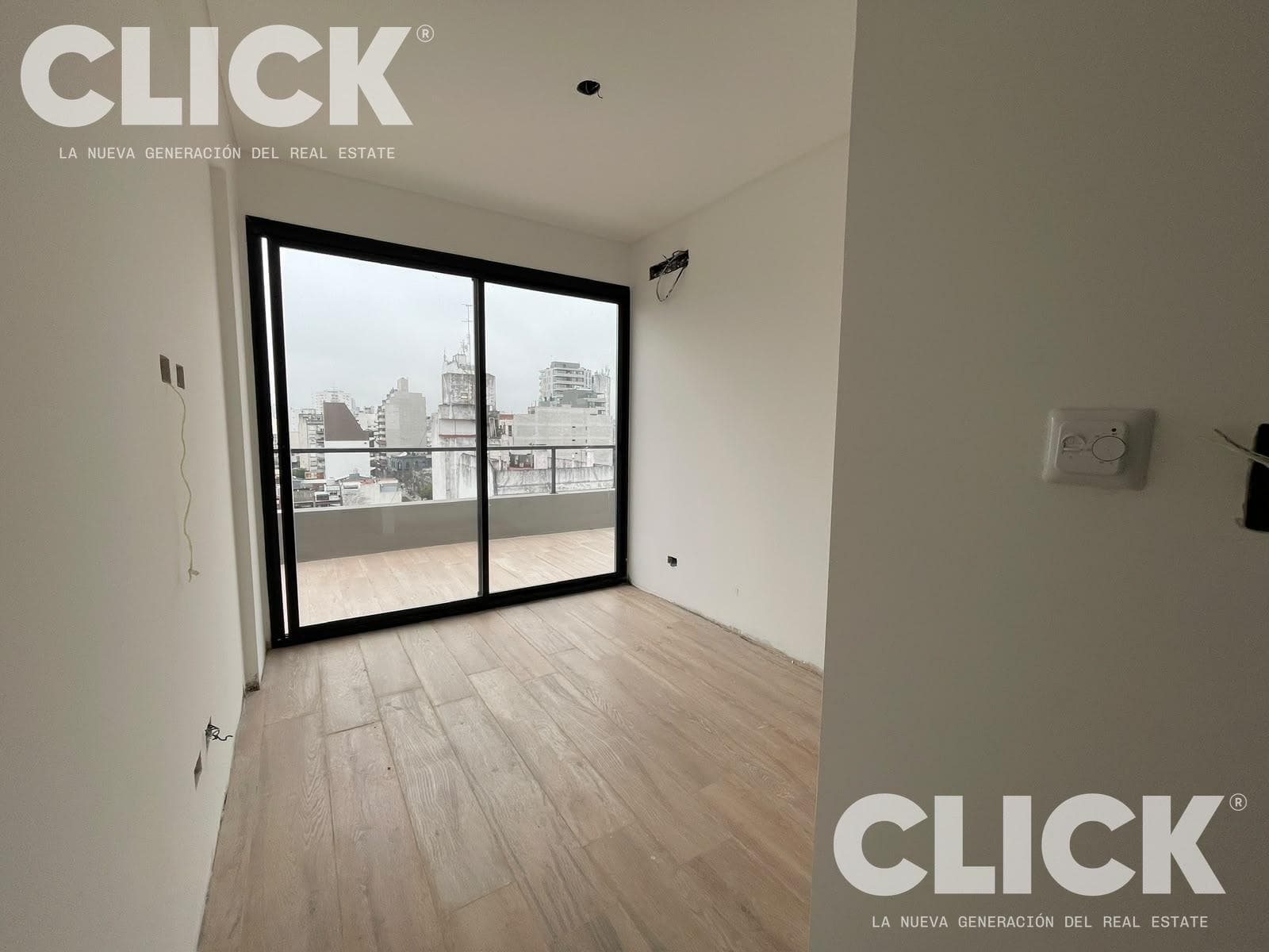 For Sale - 4 rooms - Street-facing - Balcony with grill - En-suite bedroom - Half-bath - Villa Crespo - Lerma 200
