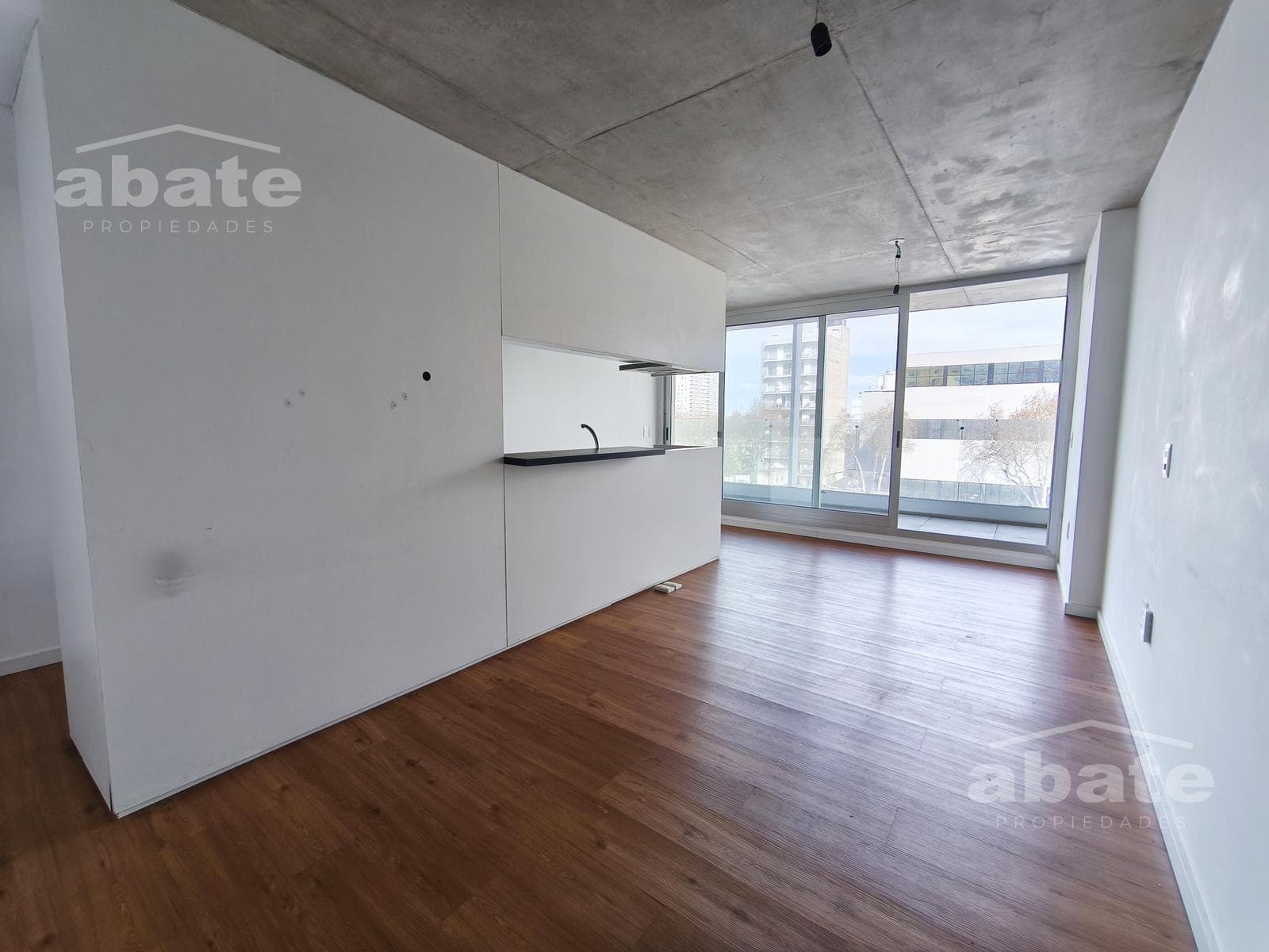 2-Bedroom Apartment for Rent with Terrace and Garage