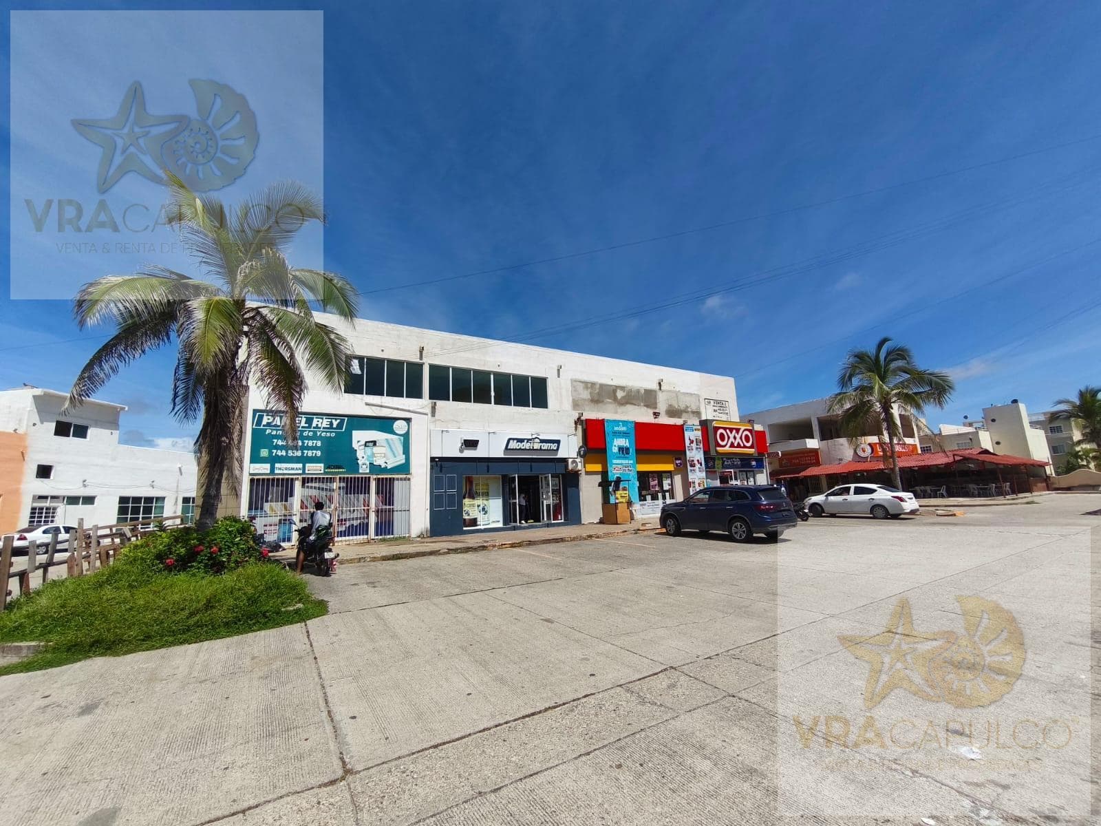 Commercial Space for Rent at Plaza las Velas 33