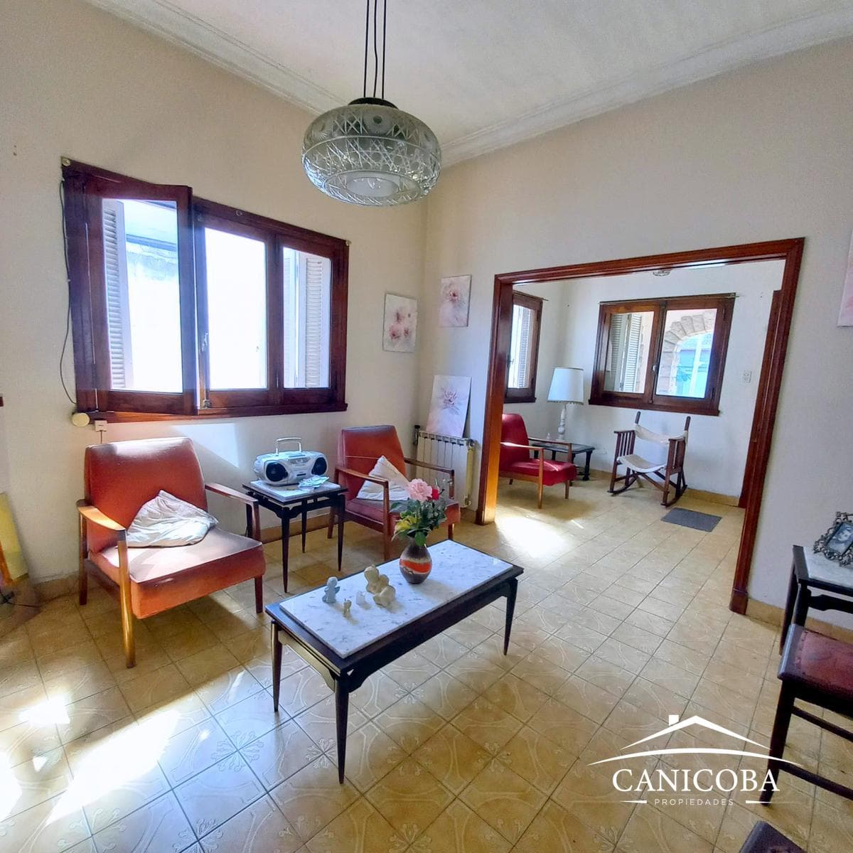 House in San Cayetano - By Luro at 7000