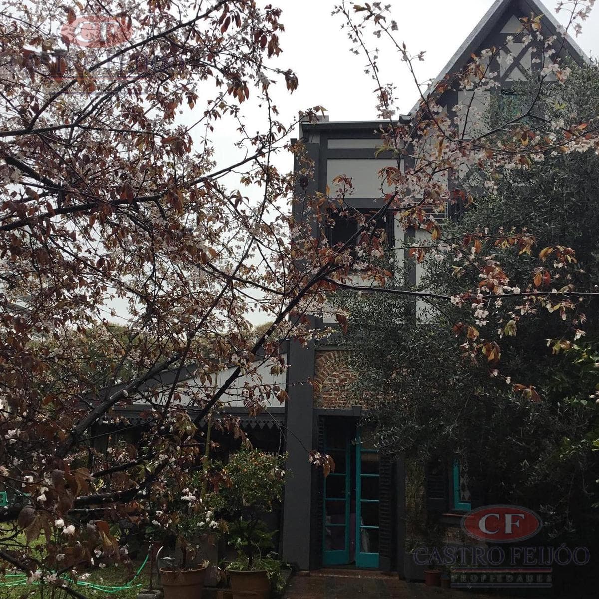 7-Room House for Sale in Olivos