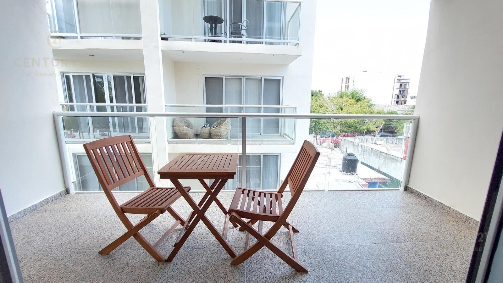 Estudio en venta listo para rentar a 1 cuadra de 5ta ave Playa del Carmen P4015