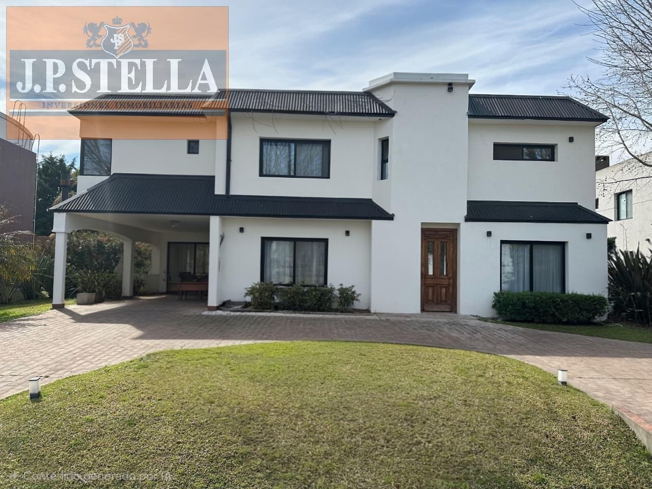 Excelente Casa 6 Amb c/ Pileta 285 m² s/ lote 850 m² - Barrio San Patricio - Moreno