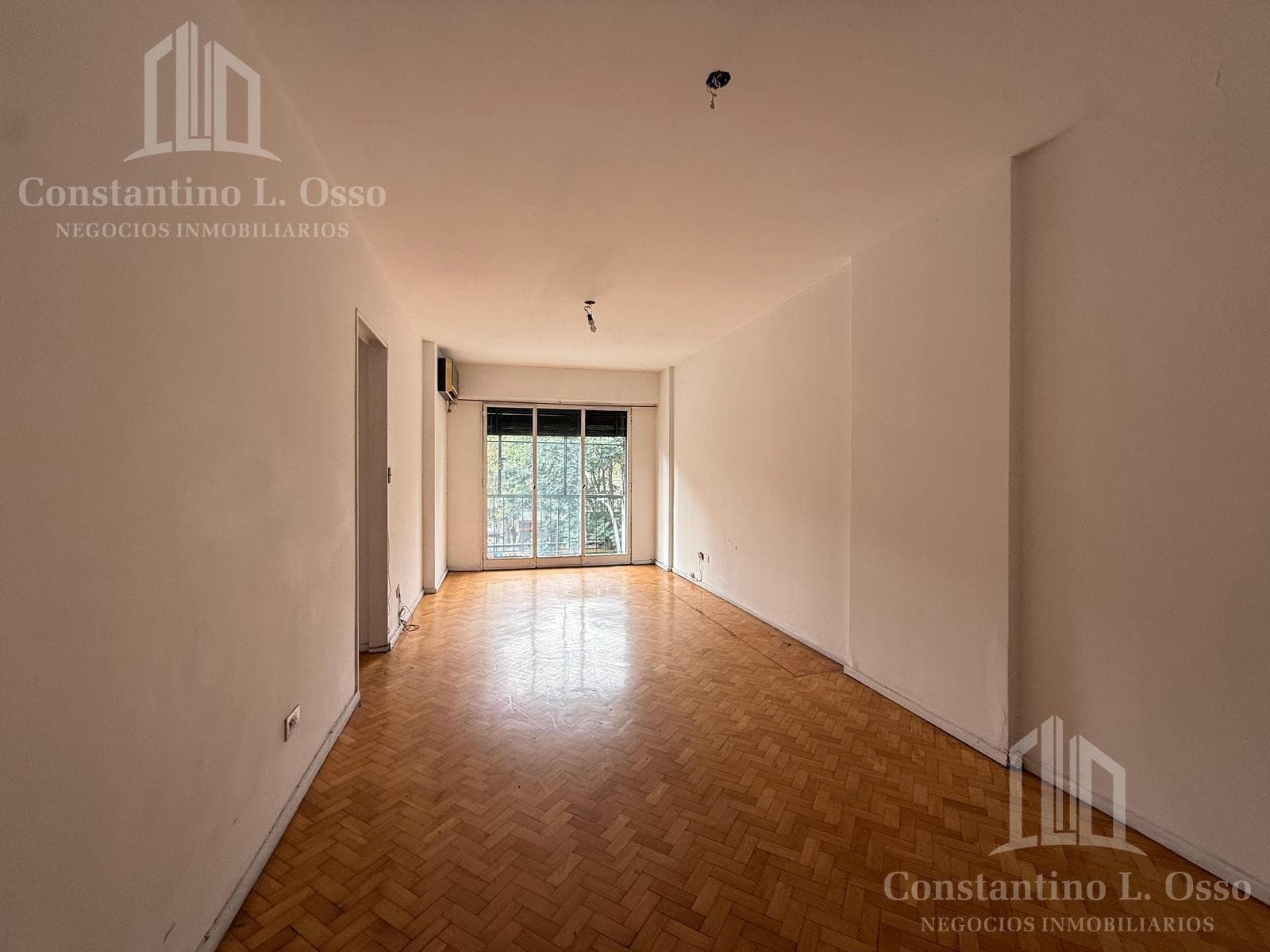 Apartment in Palermo - with a balcony - 4 rooms - for sale