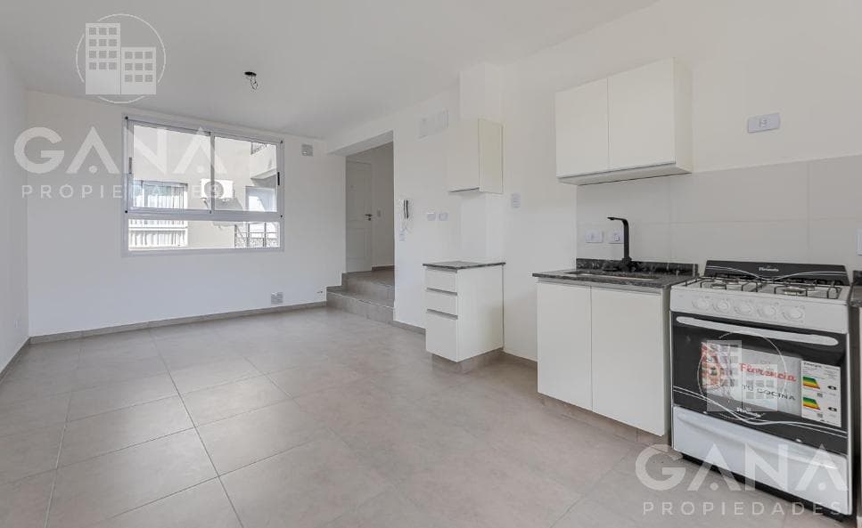 Apartment for Sale in Rosario Echesortu: 2-Bedroom with Terrace and Private Barbecue Area