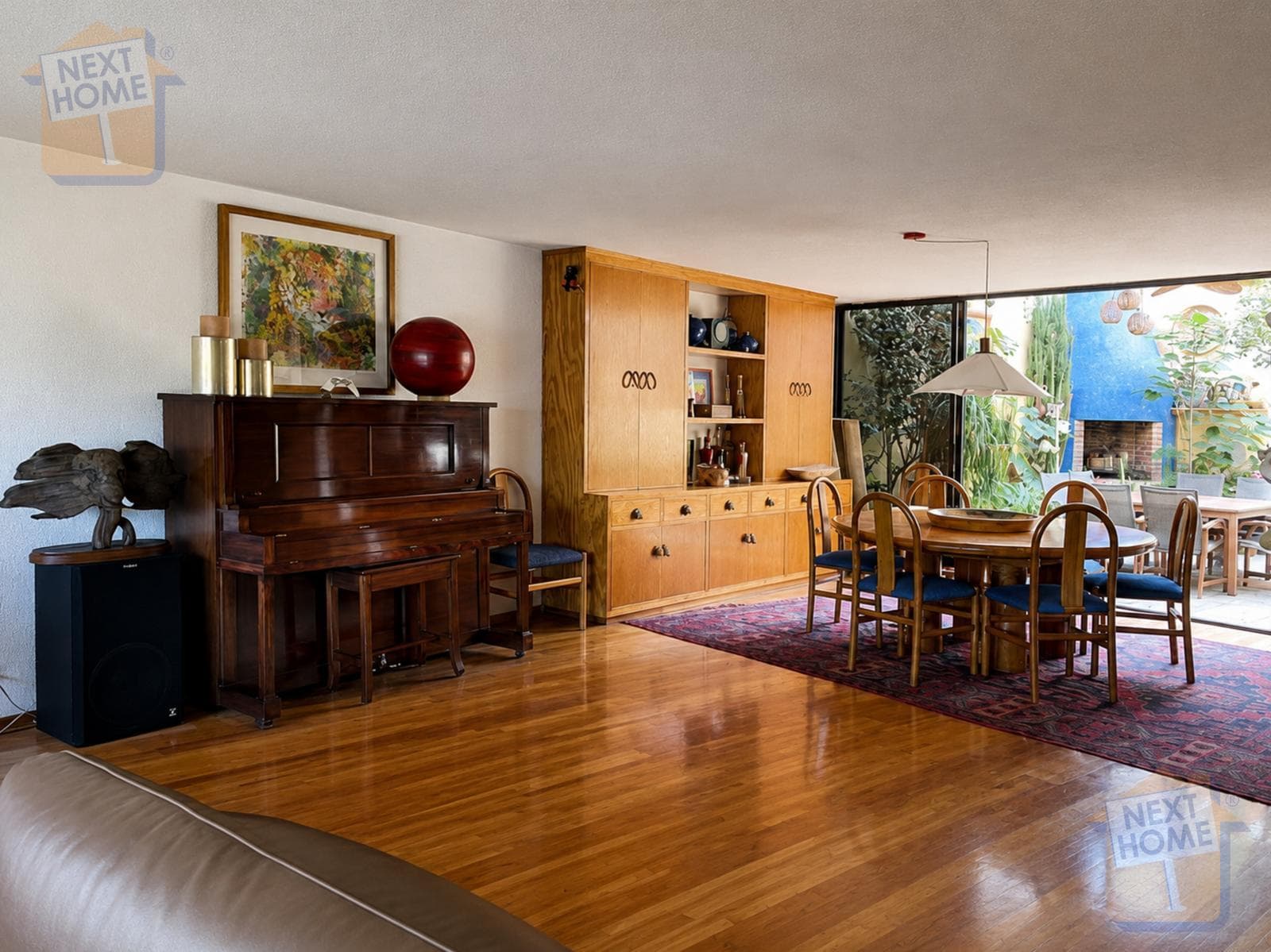 HOUSE FOR SALE ON PASEO DE LOS LAURELES