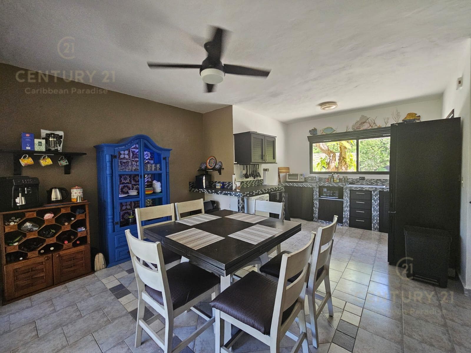 Casa 2 Recamaras en Venta en Playa del Secreto Playa del Carmen | Cerca de la Playa | P4126