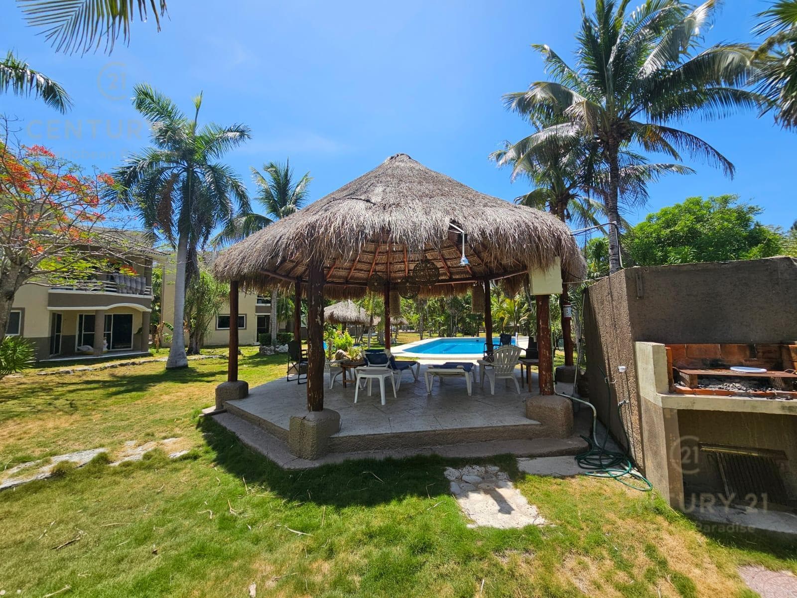 Casa 2 Recamaras en Venta en Playa del Secreto Playa del Carmen | Cerca de la Playa | P4126