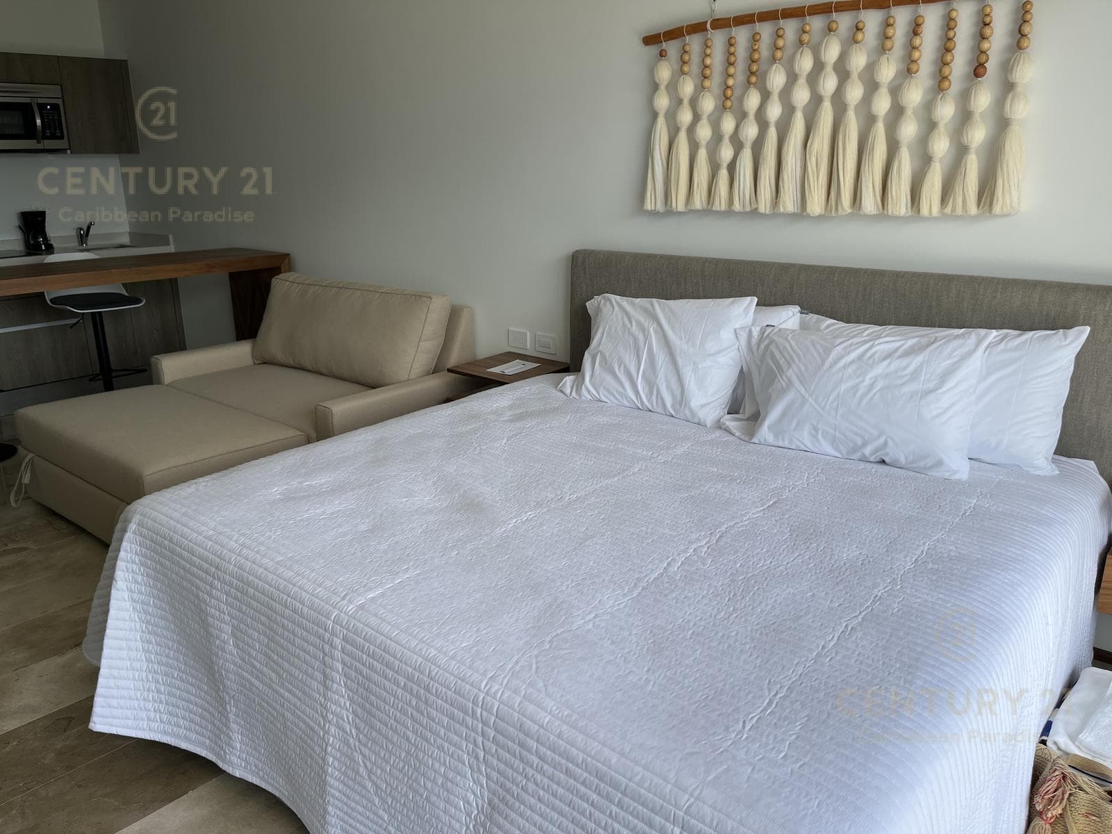 Beautiful Studio for Rent in Sky Tower, Playa del Carmen, Unit P4059