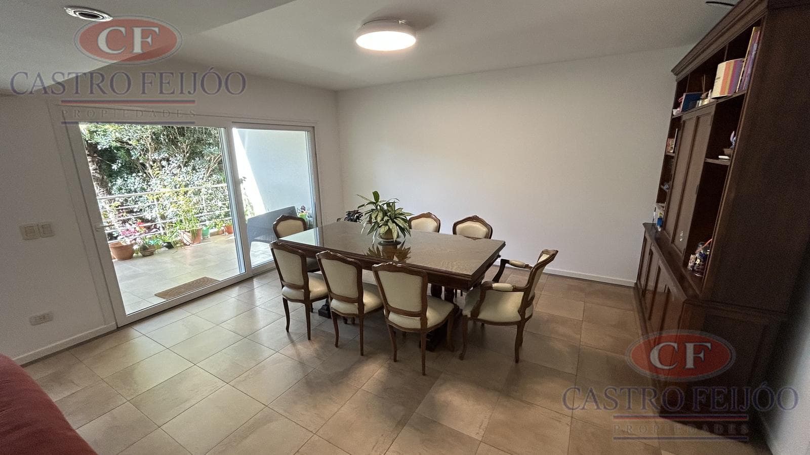 Excellent Rationalist House with Modern Design - Prime Location - 2000 Salta for Sale