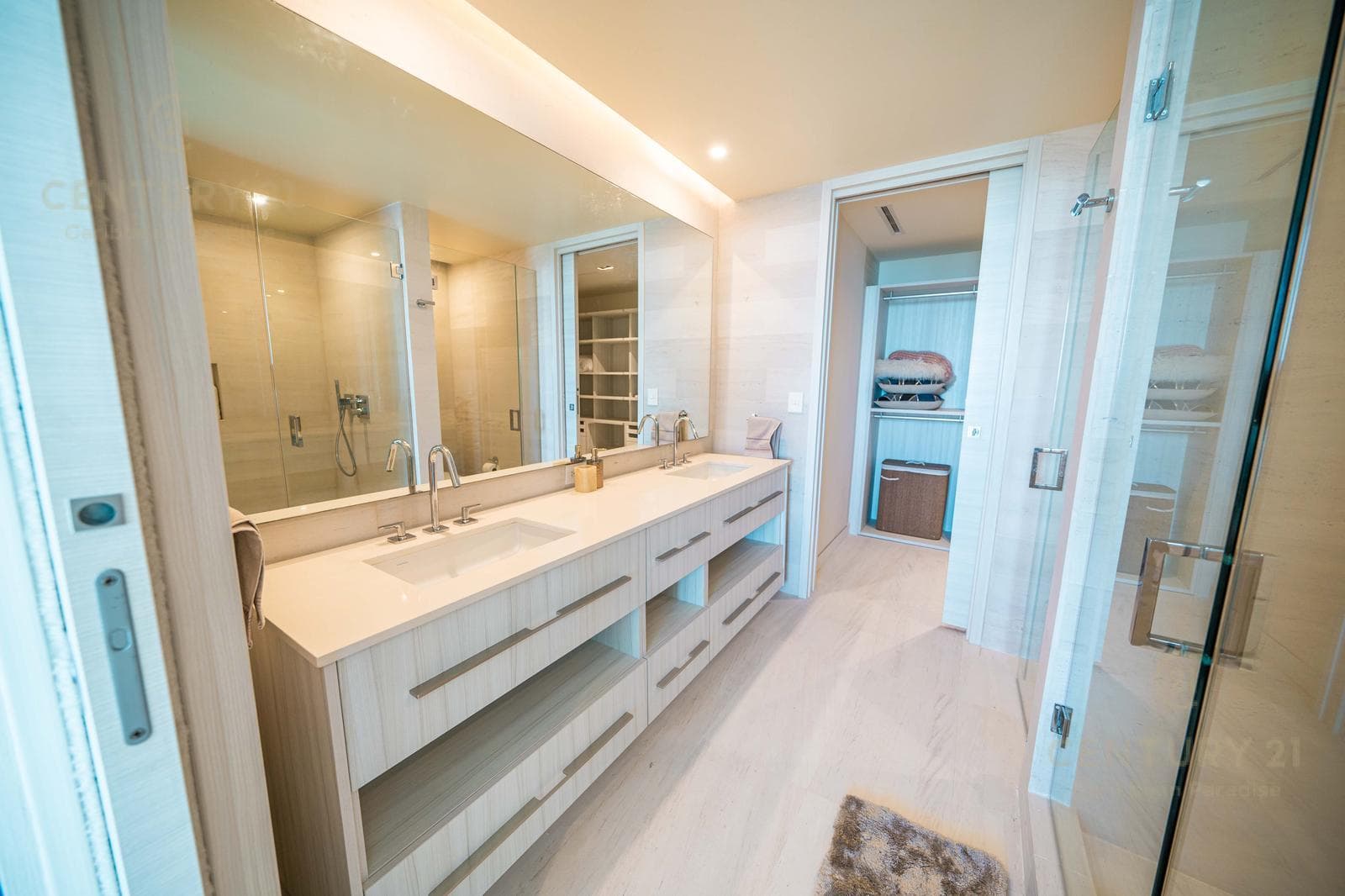 3-Bedroom Apartment for Rent on the Beachfront | SLS Puerto Cancun | C3831