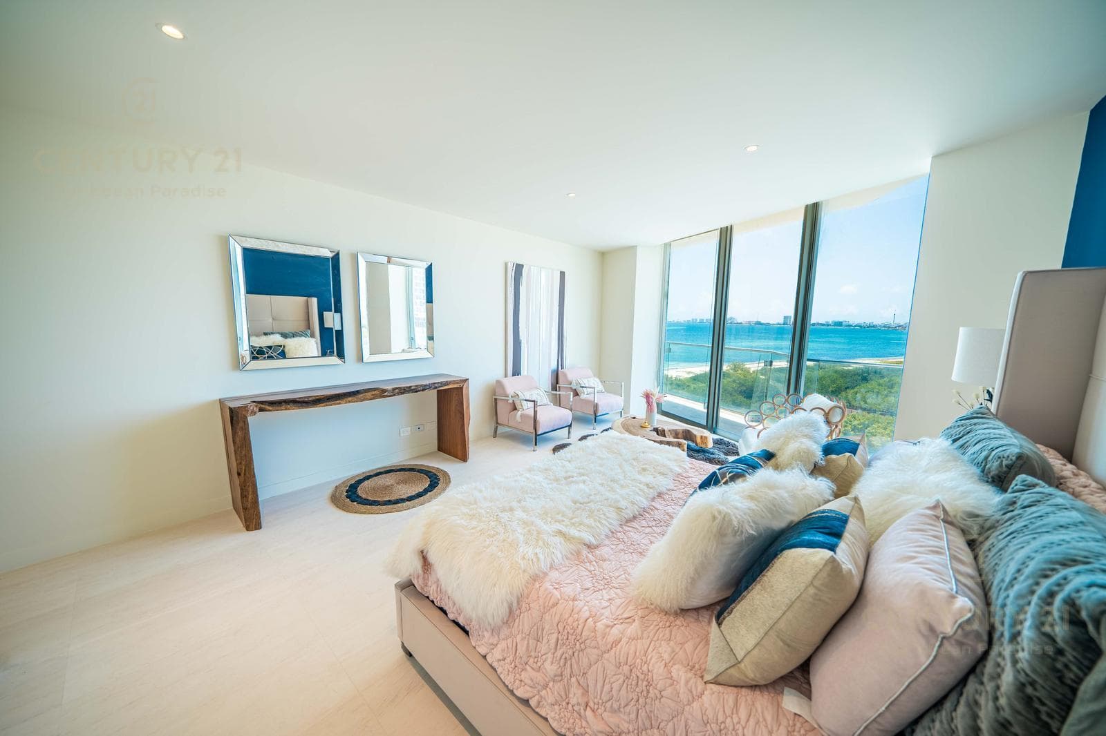 3-Bedroom Apartment for Rent on the Beachfront | SLS Puerto Cancun | C3831