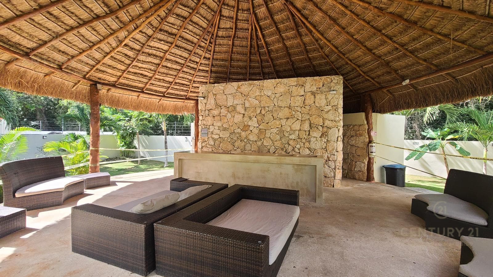 New 5-bedroom house for sale in Granada, Encuentro, Playa del Carmen P4533