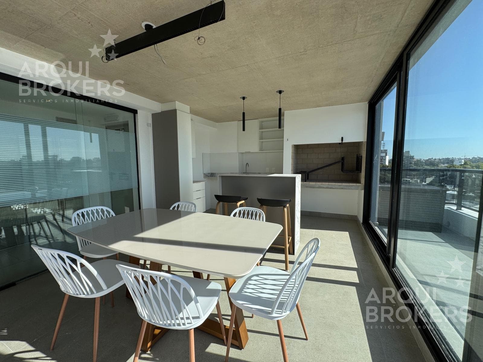 Two-bedroom apartment for sale in Pocitos - 1001