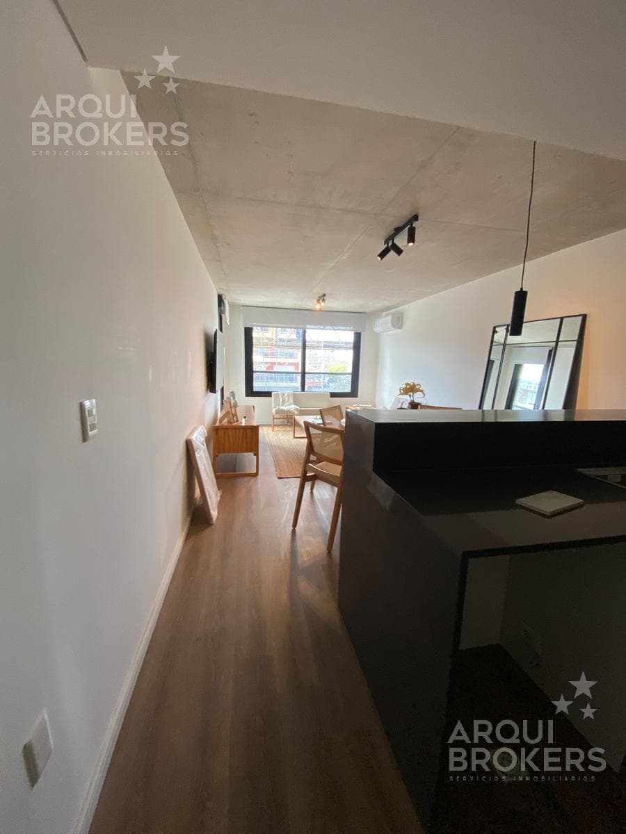 Two-bedroom apartment for sale in Pocitos - 1001