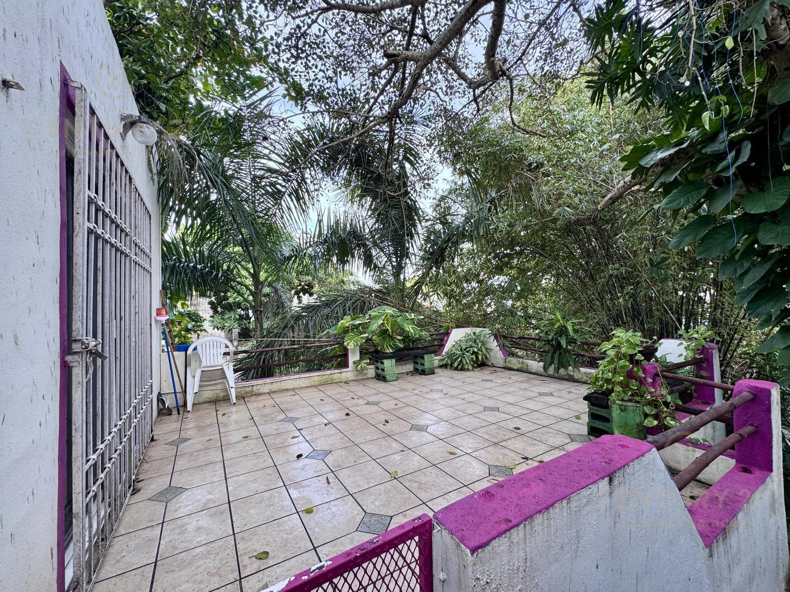 4-Bedroom House for Sale in Downtown Playa del Carmen | Ideal for Investment | P4101
