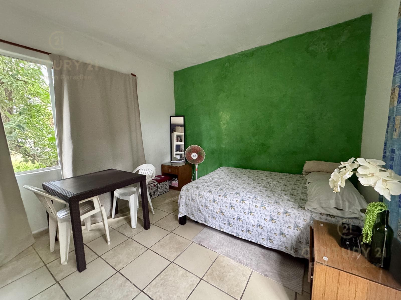 4-Bedroom House for Sale in Downtown Playa del Carmen | Ideal for Investment | P4101