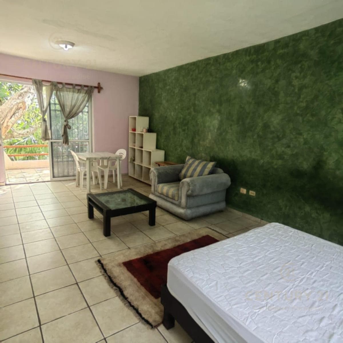 4-Bedroom House for Sale in Downtown Playa del Carmen | Ideal for Investment | P4101