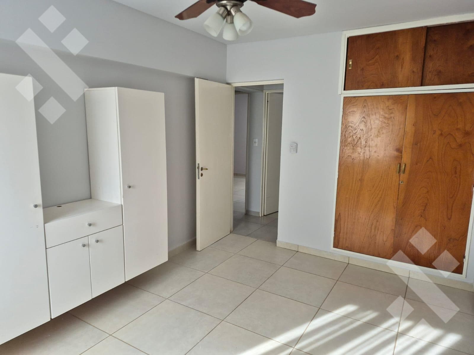 3-BEDROOM APARTMENT FOR SALE WITH BALCONY AND PARKING SPACE - MORTGAGE ELIGIBLE - ISLAS MALVINAS STREET, NO. 200, NEUQUÉN