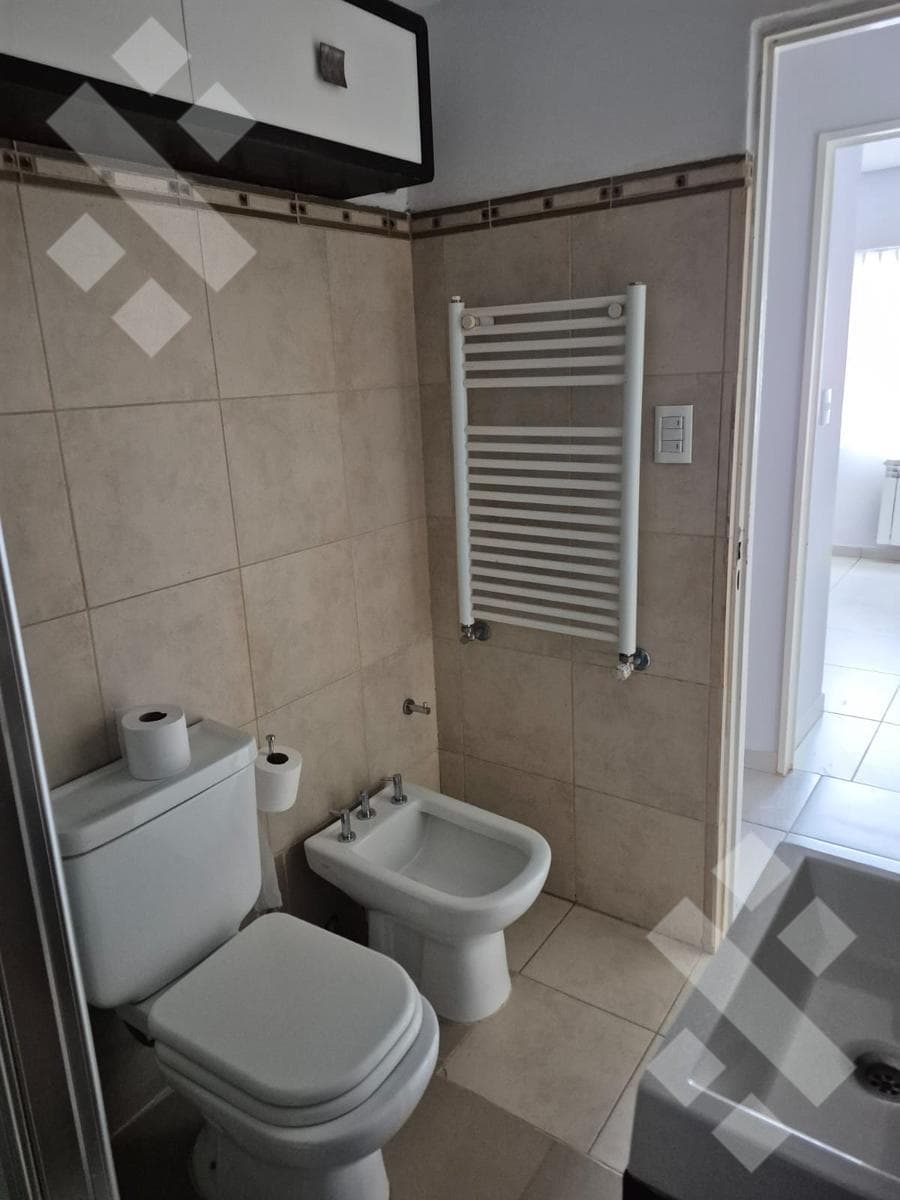 3-BEDROOM APARTMENT FOR SALE WITH BALCONY AND PARKING SPACE - MORTGAGE ELIGIBLE - ISLAS MALVINAS STREET, NO. 200, NEUQUÉN