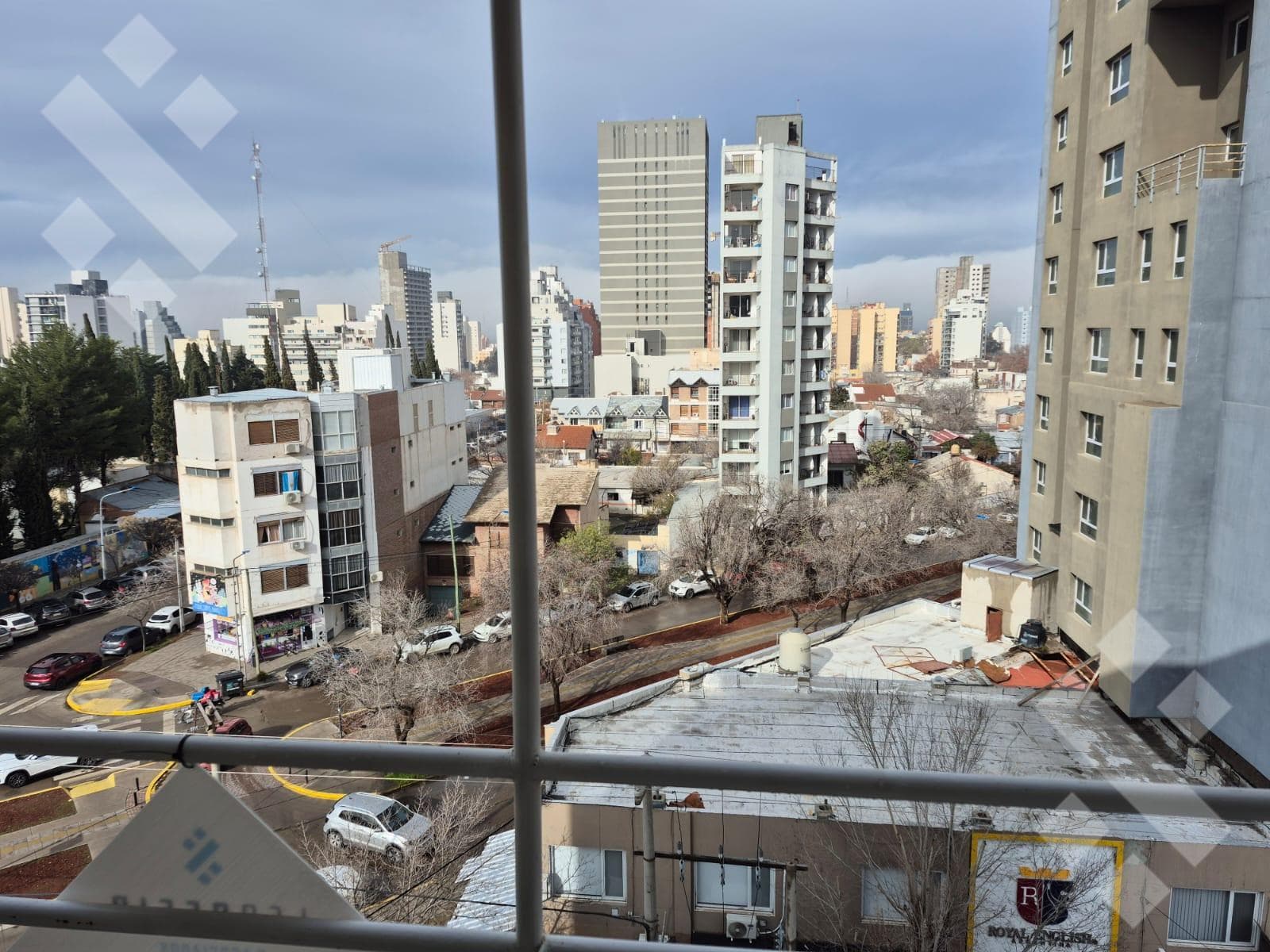 3-BEDROOM APARTMENT FOR SALE WITH BALCONY AND PARKING SPACE - MORTGAGE ELIGIBLE - ISLAS MALVINAS STREET, NO. 200, NEUQUÉN