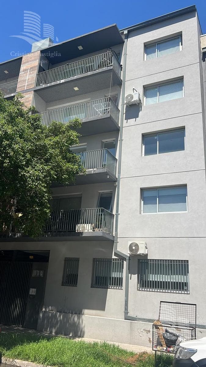 For Sale - 2-Room Apartment, Balcony, Grill - Tigre, Northern Area