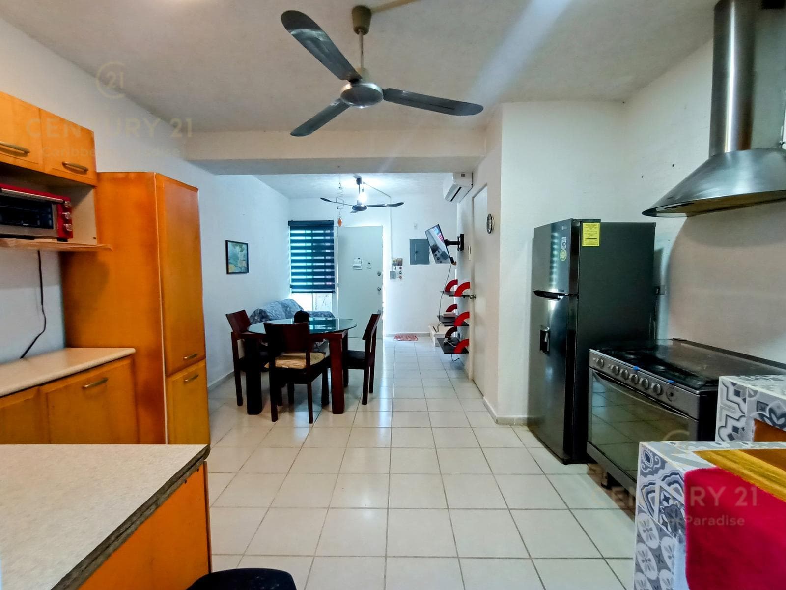 Furnished 2-Bedroom House in Playa Azul, Playa del Carmen P4099